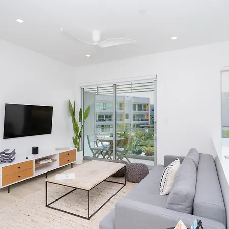 One Canal Point George Town Exterior photo