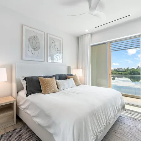 One Canal Point George Town Exterior photo